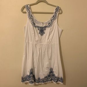 Vineyard Vines Blue & White Dress - size 16